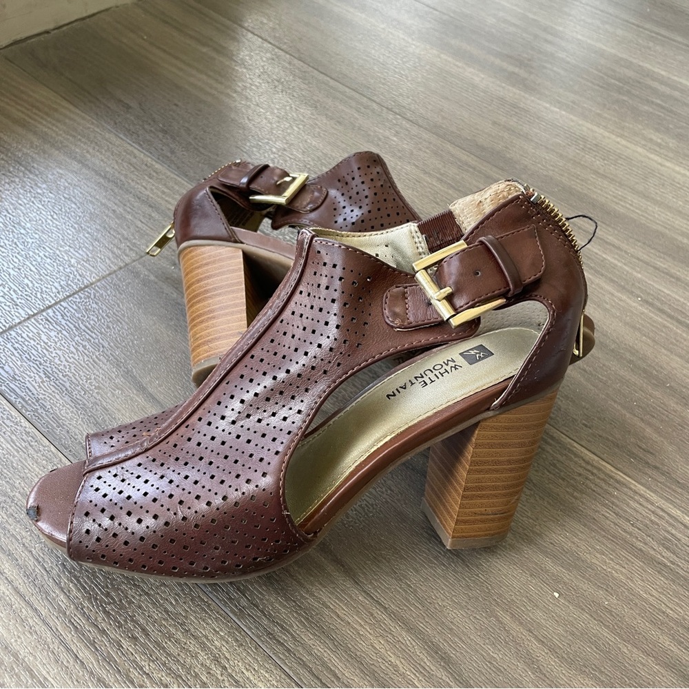 White Mountain Brown Ankle Boots - Size 6